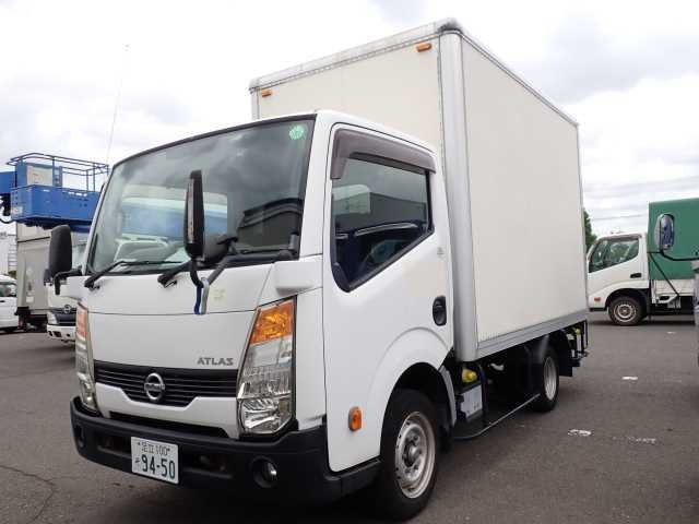NISSAN ATLAS 2014