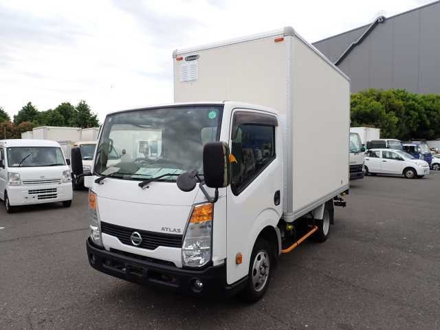 NISSAN ATLAS 2016