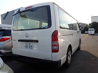 TOYOTA HIACE VAN 2019