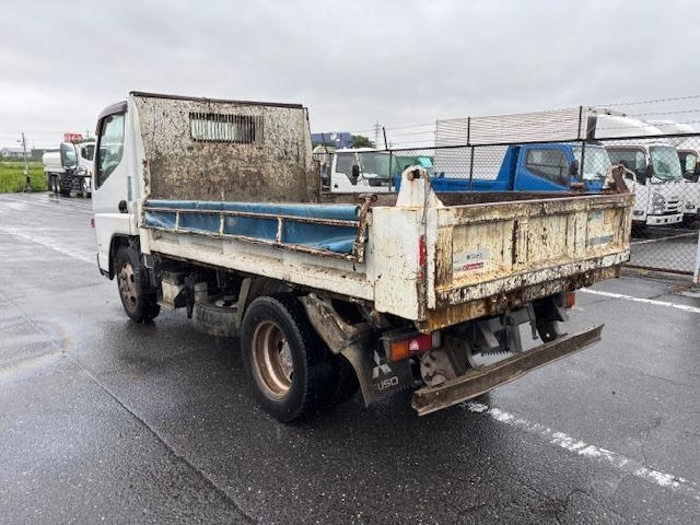 MITSUBISHI CANTER 2015
