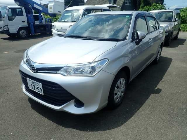 TOYOTA COROLLA AXIO 2015