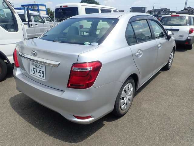 TOYOTA COROLLA AXIO 2015
