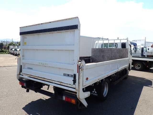 MITSUBISHI CANTER 2018