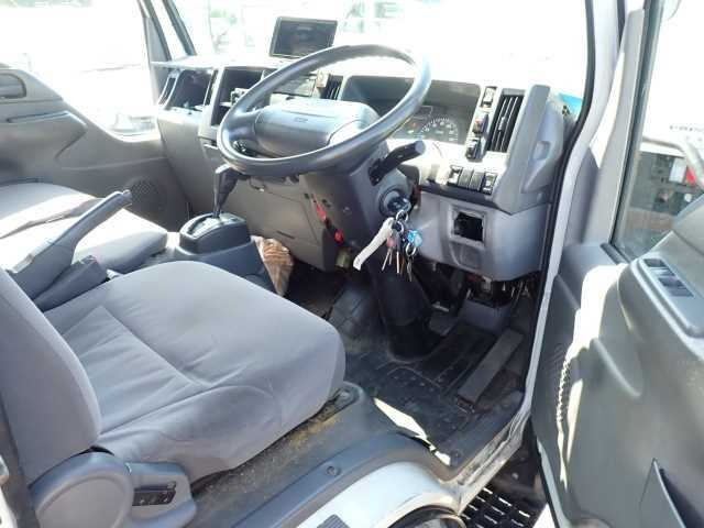 ISUZU ELF 2014