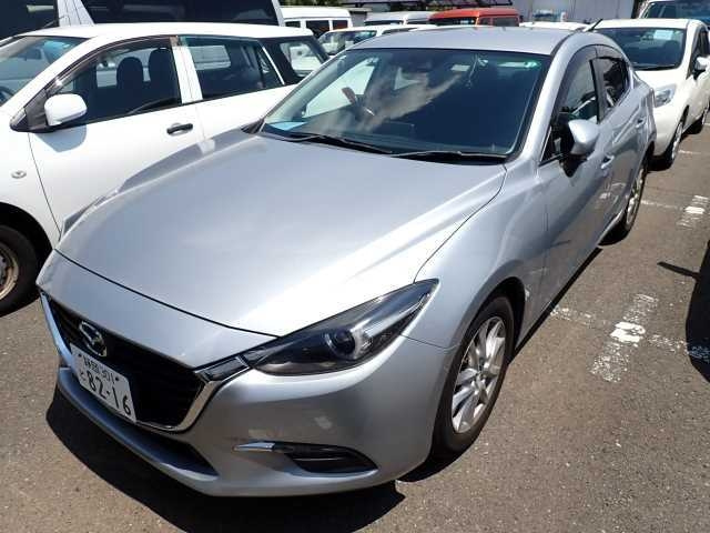 MAZDA AXELA 2017
