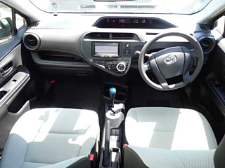TOYOTA AQUA 2020