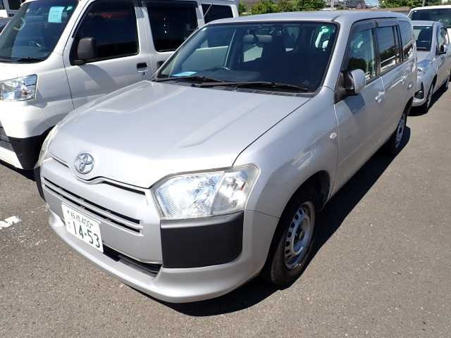 TOYOTA PROBOX 2017