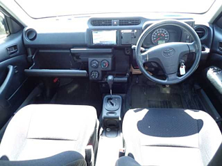 TOYOTA PROBOX 2017