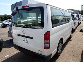 TOYOTA HIACE VAN 2017