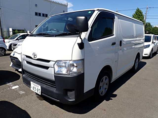 TOYOTA HIACE VAN 2019