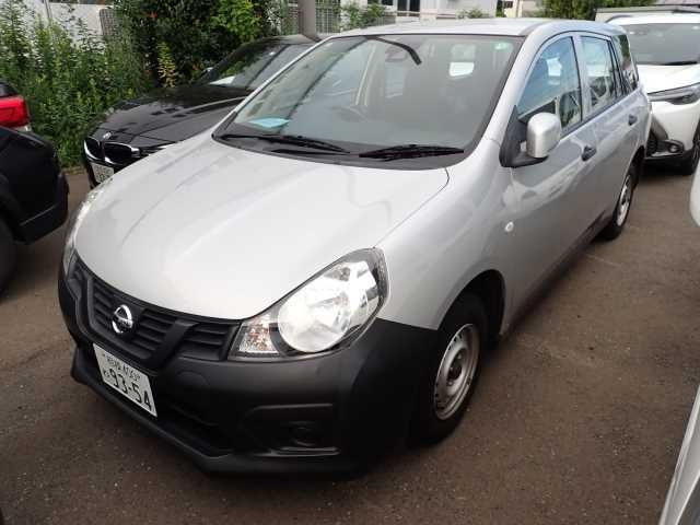 NISSAN AD 2020