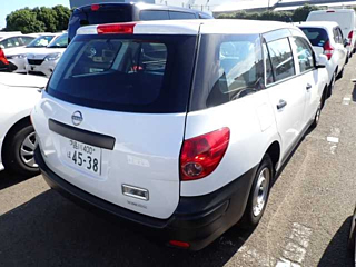 NISSAN AD 2021