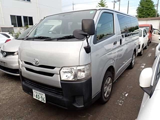 TOYOTA HIACE VAN 2016