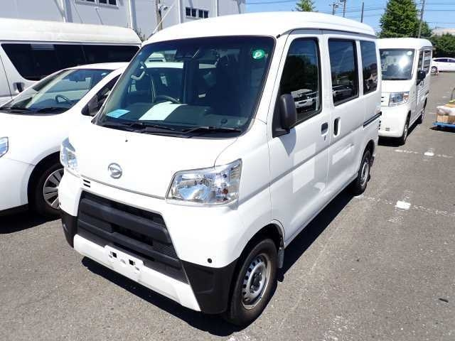 DAIHATSU HIJET VAN 2019