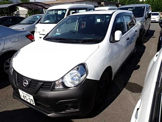 NISSAN AD 2021