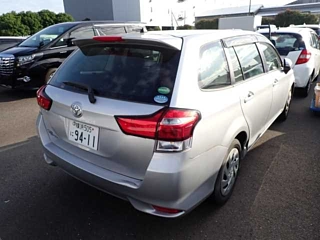 TOYOTA COROLLA FIELDER 2019