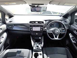 NISSAN LEAF 2019
