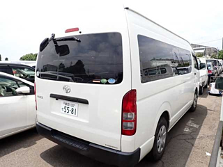 TOYOTA HIACE VAN 2020