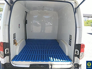 NISSAN NV200 2013
