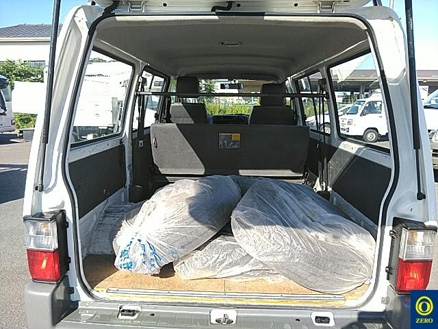 MAZDA BONGO VAN 2014