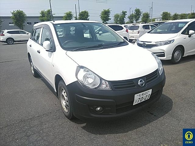 NISSAN AD 2016