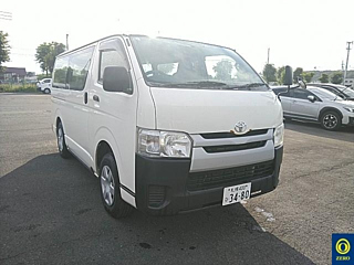 TOYOTA HIACE VAN 2015