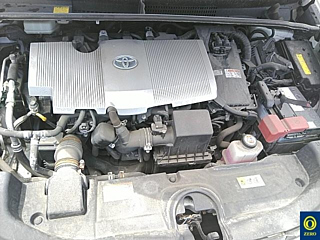 TOYOTA PRIUS 2016