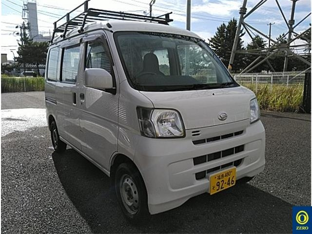 DAIHATSU HIJET VAN 2017