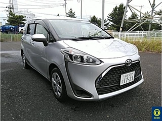 TOYOTA SIENTA 2019