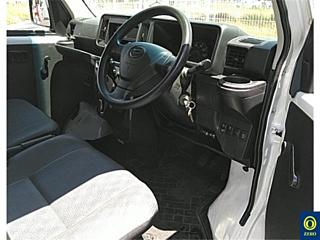 DAIHATSU HIJET VAN 2019