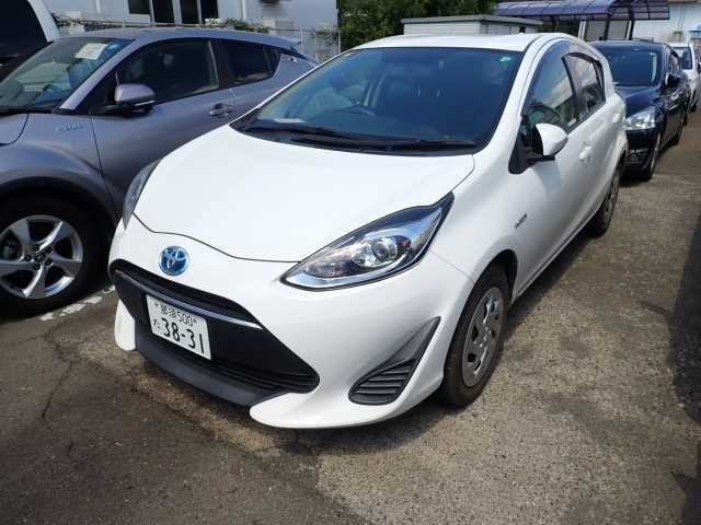 TOYOTA AQUA 2018