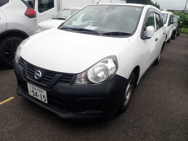 NISSAN AD 2020