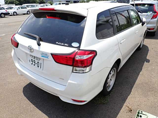 TOYOTA COROLLA FIELDER 2018