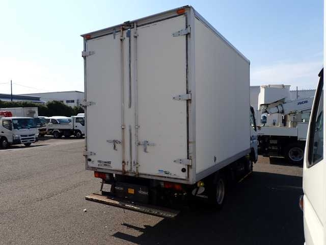 MITSUBISHI CANTER 2013