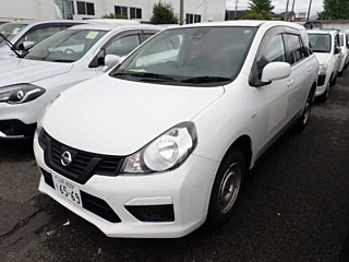 NISSAN AD 2020