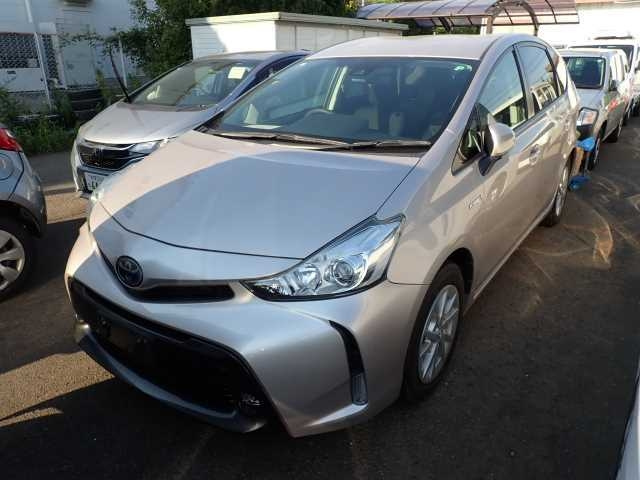 TOYOTA PRIUS ALPHA 2019