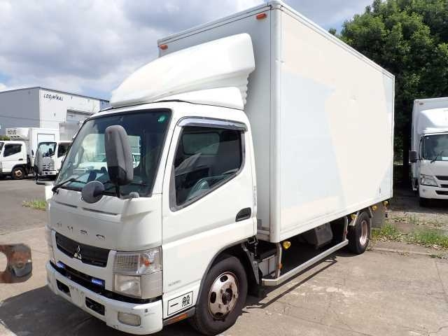 MITSUBISHI CANTER 2013