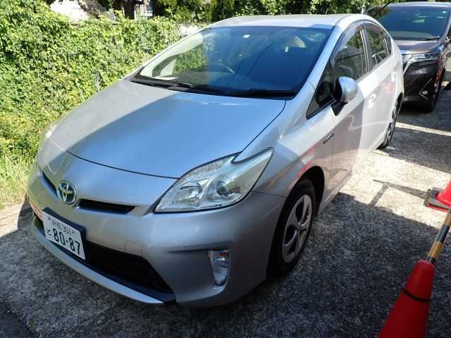 TOYOTA PRIUS 2014