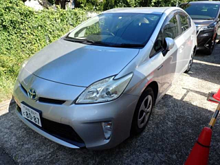 TOYOTA PRIUS 2014