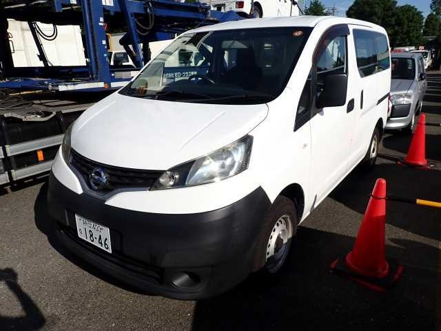 NISSAN NV200 2015