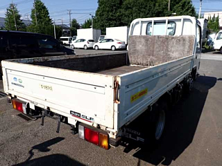 ISUZU ELF 2017