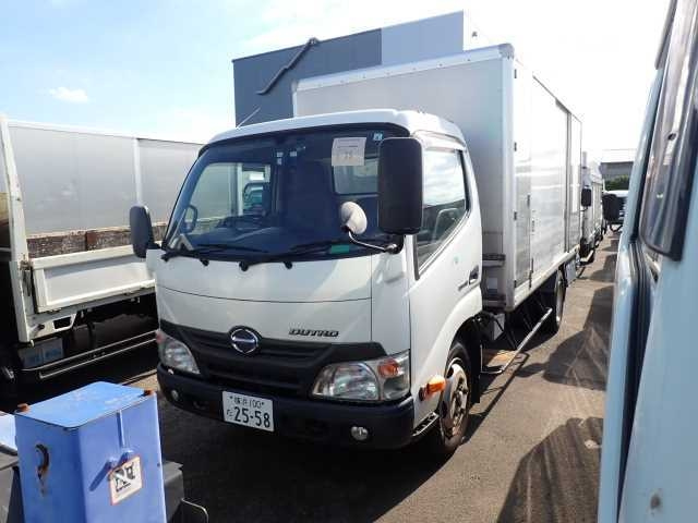HINO DUTRO 2016