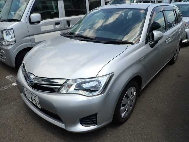 TOYOTA COROLLA FIELDER 2015