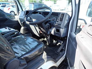 ISUZU ELF 2017