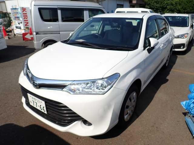 TOYOTA COROLLA AXIO 2016