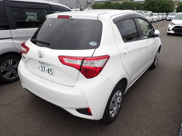 TOYOTA VITZ 2018