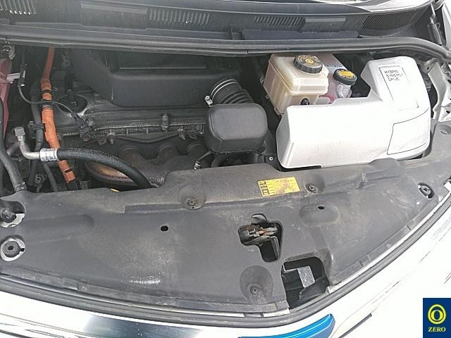 TOYOTA ESTIMA HYBRID 2010