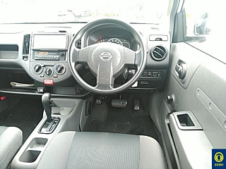 NISSAN AD 2013
