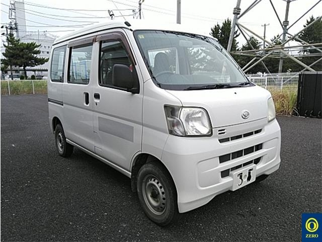 DAIHATSU HIJET VAN 2013