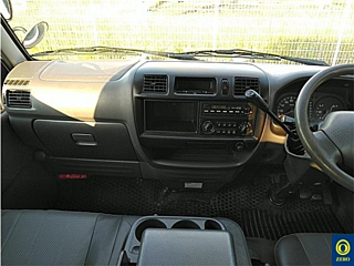 MAZDA BONGO VAN 2013